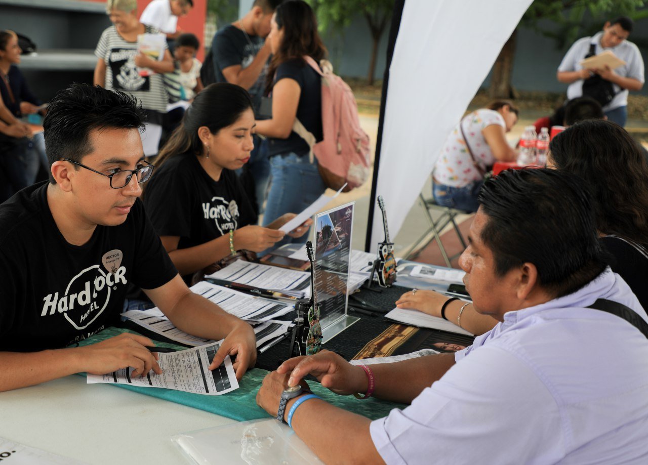 Más de 550 vacantes se ofertan en la Décima Feria del Empleo en ...