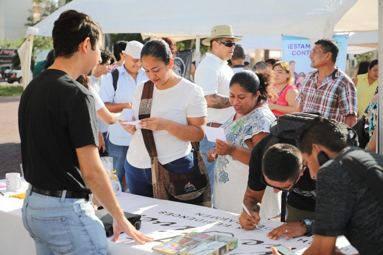 Más de mil vacantes son ofertadas en la primera feria del empleo de ...
