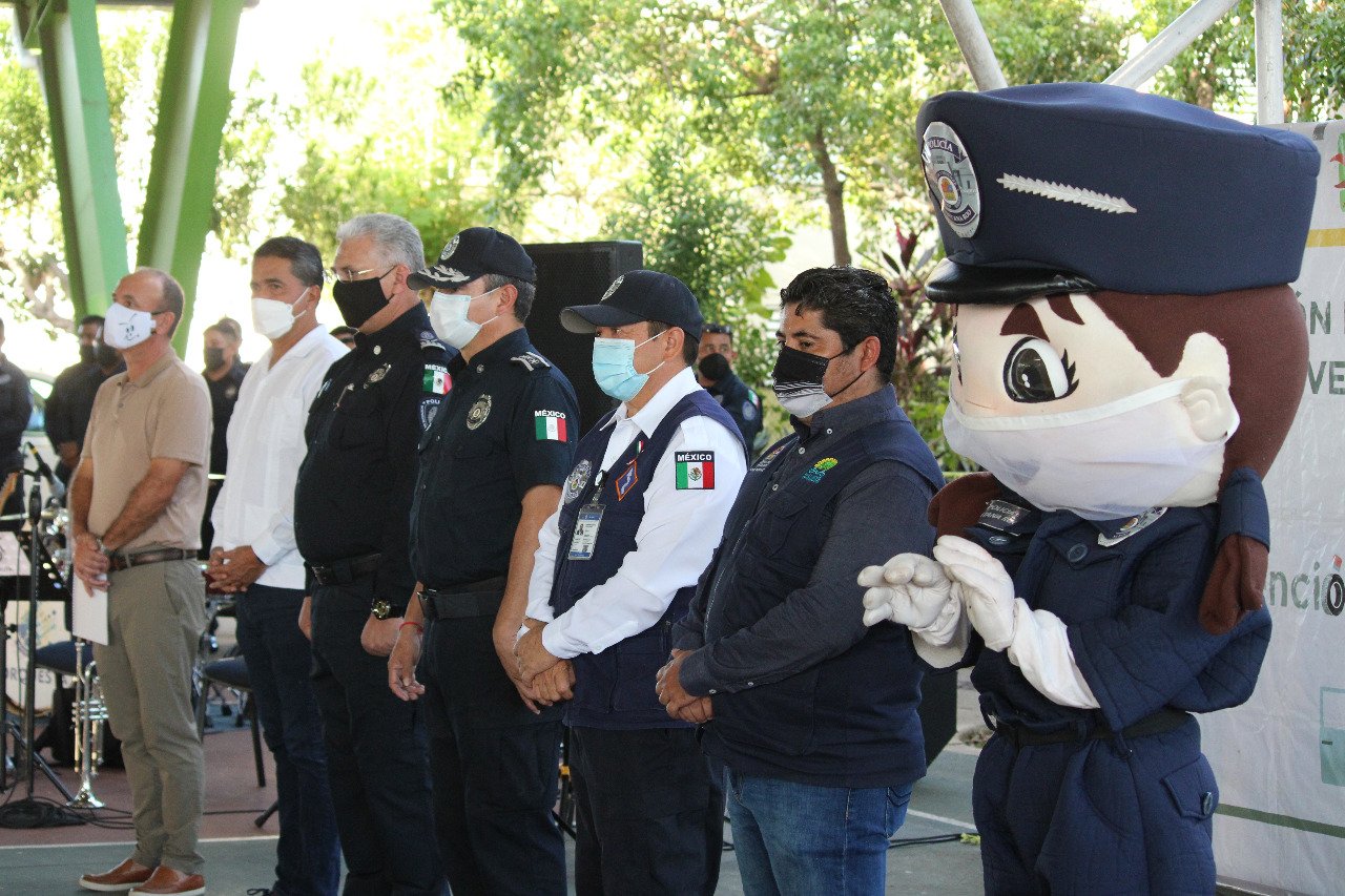 Impulsan el acercamiento de la policía con la ciudadanía en Cancún ...
