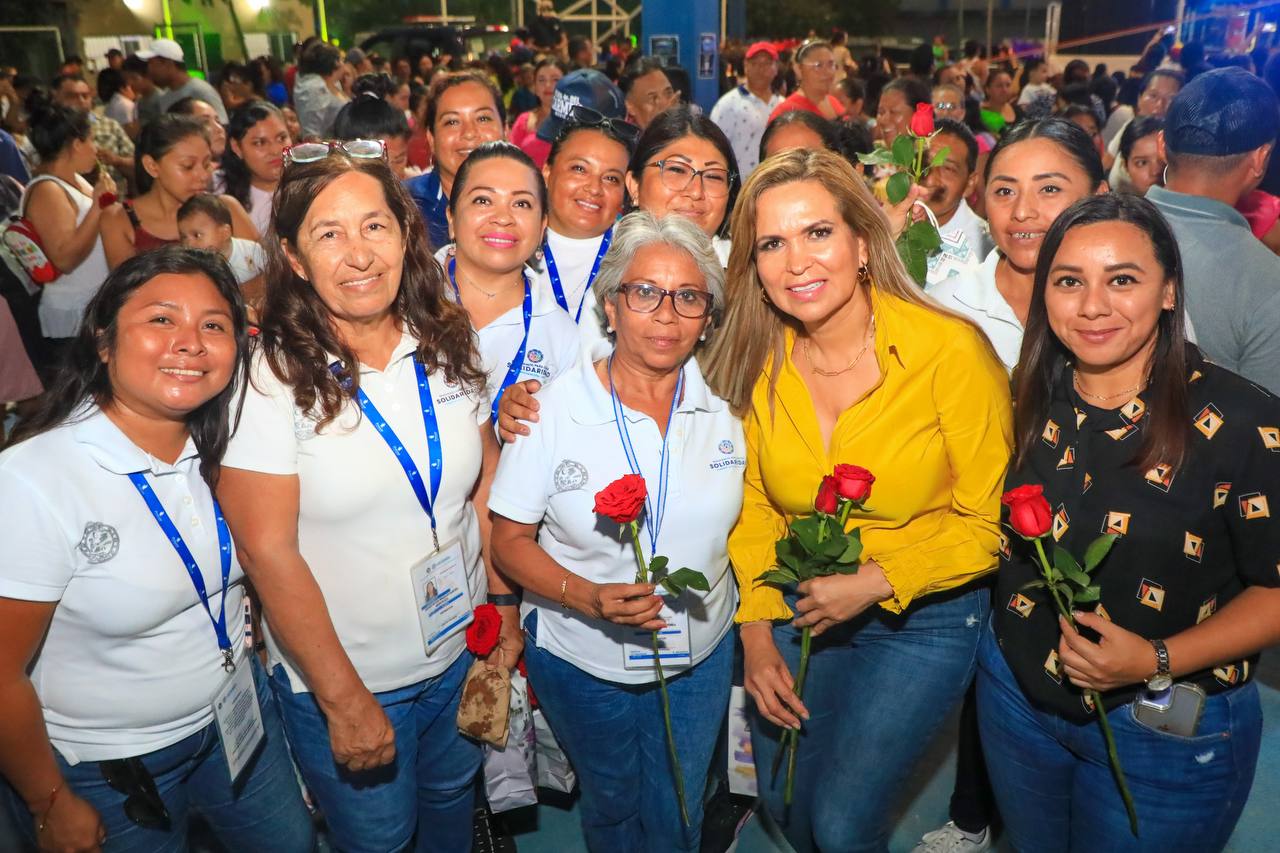 Celebran a madres trabajadoras en Puerto Aventuras y Playa del Carmen ...