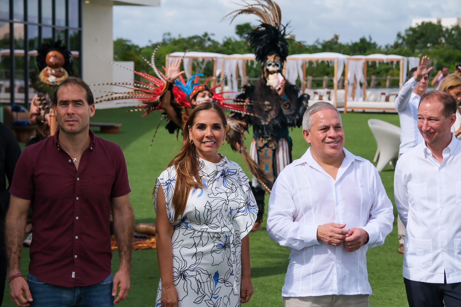 Mara Lezama con inauguración del Hotel Secrets Tulum Resort & Beach ...