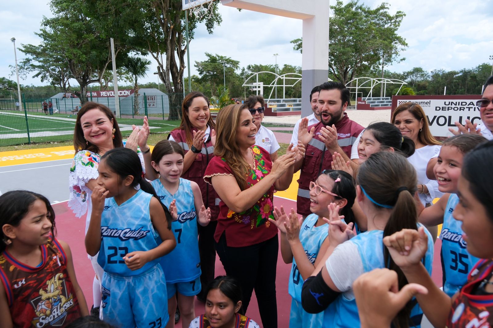 Mara Lezama inaugura centro de alto rendimiento y unidad deportiva en ...