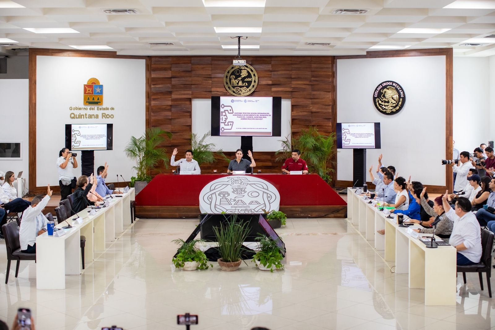 Cabildo de Playa del Carmen aprueba el color “Arena Playa” como ...